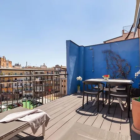 Apartment 3-bedroom Penthouse With Terrace In Eixample *