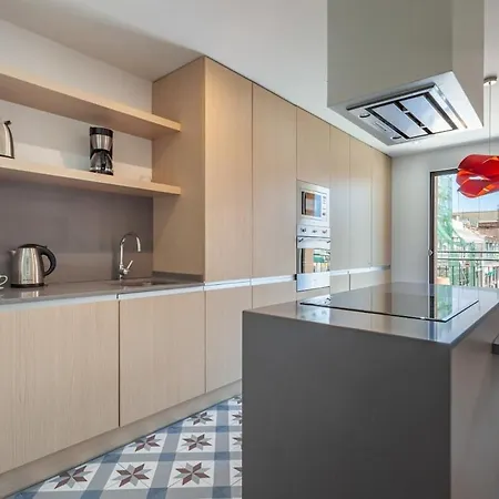 Apartment 3-bedroom Penthouse With Terrace In Eixample Barcelona