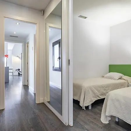 3-bedroom Penthouse With Terrace In Eixample Apartment Barcelona