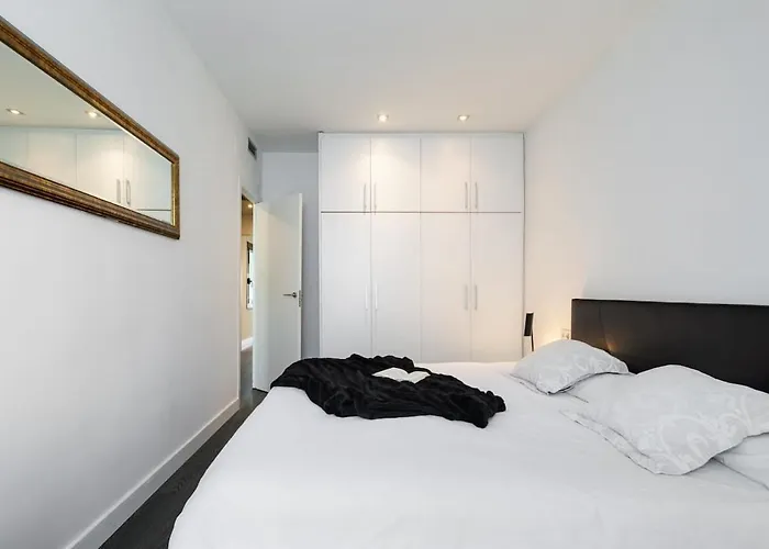 The Collection - 3-bedroom Penthouse With Terrace In Eixample Apartament