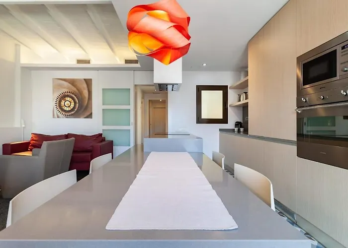 The Collection - 3-bedroom Penthouse With Terrace In Eixample